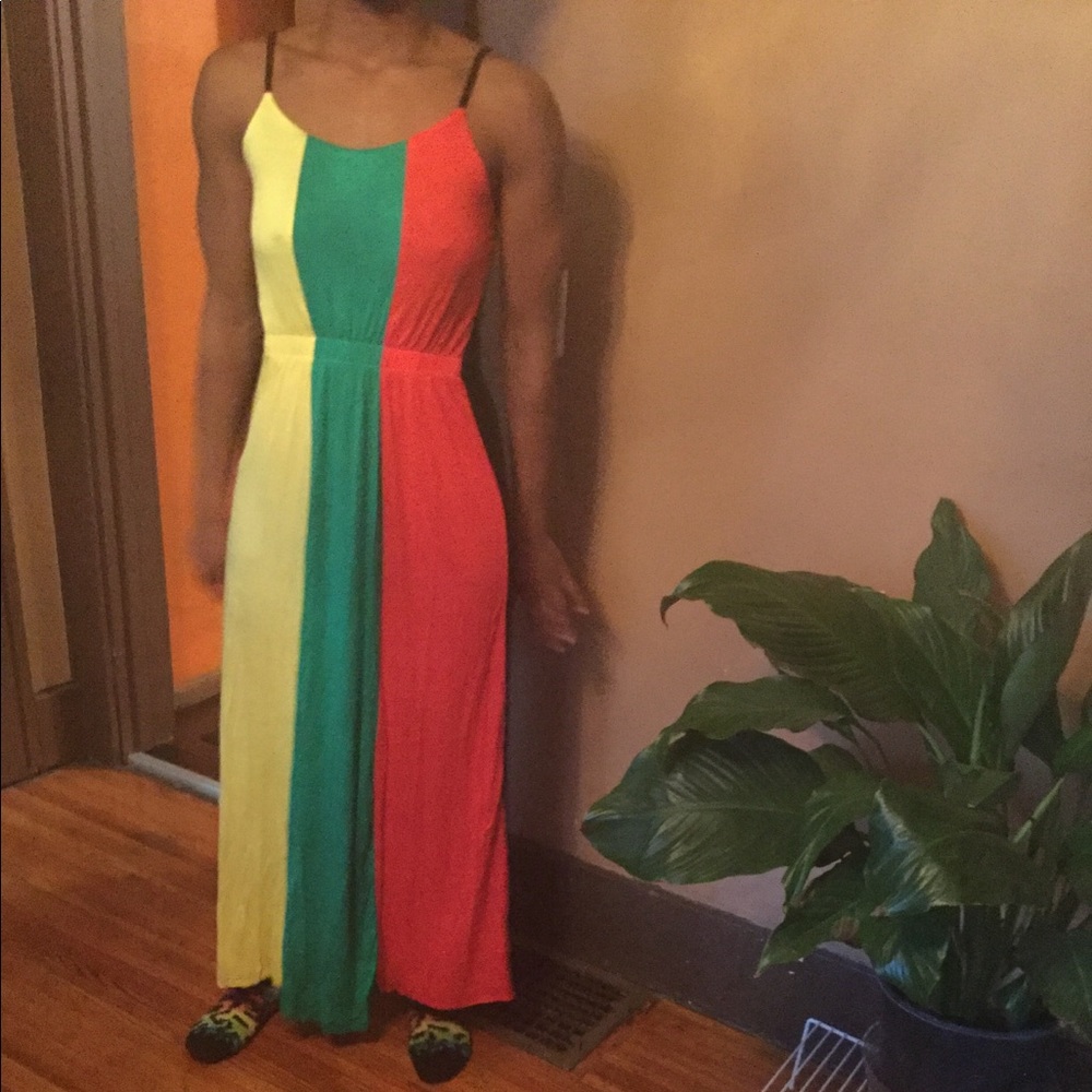 Plus size rasta dress